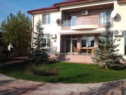 Otopeni, 5 room villa