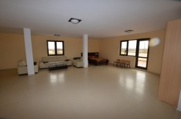 House for sale 5 rooms in Uzunu-Comana, Giurgiu 370 sqm