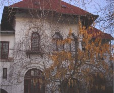 Dacia-Romana, heritage villa for sale