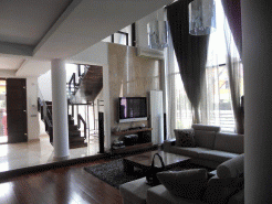 Villa for sale 6 rooms Bucharest Baneasa area