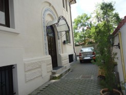 Medical center to rent Victoriei Square area, Bucharest
