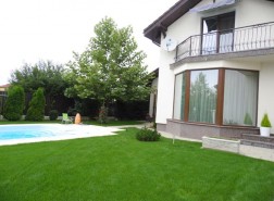 Villa for rent 6 rooms Iancu Nicolae area, Bucharest