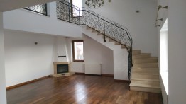 Villa for rent 7 rooms Pipera – Aviatiei area, Bucharest 500 sqm