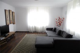 Vila de inchiriat 7 camere zona Pipera – Scoala Americana, Bucuresti