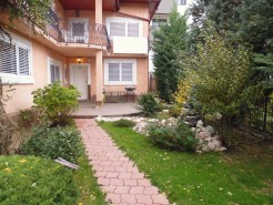 Villa for sale 6 rooms Bucurestii Noi area, Bucharest 340 sqm