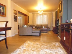 Villa for sale 9 rooms Cotroceni area, Bucharest 514 sqm