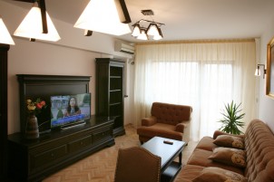 Apartment for rent 2 rooms Unirii Boulevard, Bucharest 80 sqm