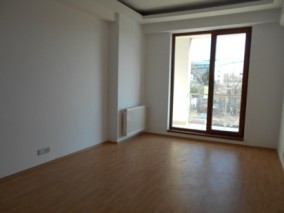 Apartament de inchiriat 3 camere zona Aviatiei, Bucuresti