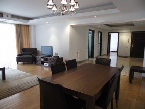 Apartament de inchiriat 4 camere zona Eminescu, Bucuresti