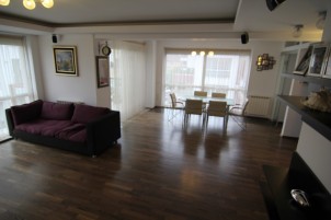 Apartament de inchiriat 4 camere zona Herastrau, Bucuresti 140 mp