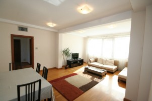 Apartment for rent 4 rooms Herastrau-Nordului area, Bucharest 180 sqm