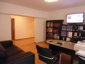 Apartment for rent 4 rooms Victoriei Square area, Bucharest 99 sqm