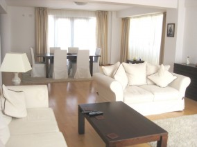 Apartment for rent 5 rooms penthouse Aviatorilor area, Bucharest