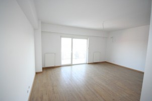 Apartment for sale 2 rooms Carol Park area, Bucharest 95 sqm