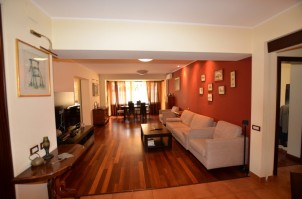 Apartment for sale 4 rooms Floreasca Lake-Verdi Park area, Bucharest 224 sqm