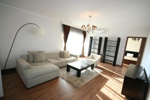 Apartament de vanzare 4 camere zona Pipera-Padurea Baneasa, Bucuresti 205 mp