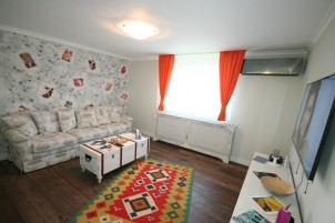 Apartment for sale in villa 2 rooms Dorobanti area, Bucharest 95 sqm