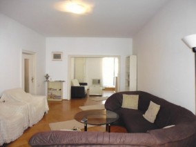 Apartament de vanzare in vila 3 camere zona Armeneasca, Bucuresti 110 mp