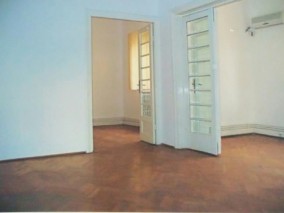 Apartment for sale in villa 7 rooms Cotroceni area, Bucharest 230 sqm