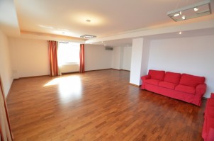 Penthouse apartment for sale 4 rooms Herastrau-Le Club area, Bucharest 325 sqm