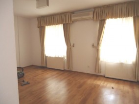 House for sale 5 rooms Dorobanti-Floreasca area, Bucharest 110 sqm