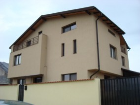 Vila de vanzare 6 camere zona Corbeanca