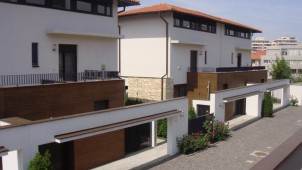 Villa for rent Bucharest 5 rooms Baneasa Iancu Nicolae area