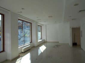 Commercial space for rent Downtown – Amzei Square, Bucharest