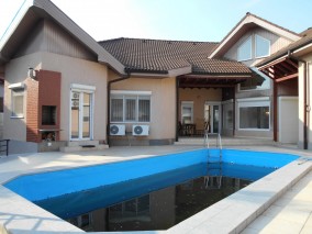 Villa for rent 6 rooms Iancu Nicolae area, Bucharest