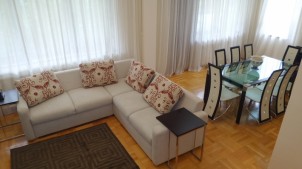 Vila de inchiriat 6 camere zona Pipera Bucuresti 260 mp