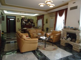 Villa for rent 12 rooms Baneasa area Bucharest 800 sqm