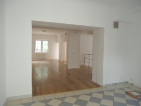 Villa for sale 11 rooms Dorobanti-Capitale area, Bucharest 420 sqm