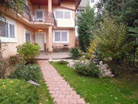 Vila de vanzare 6 camere zona Bucurestii Noi, Bucuresti 340 mp